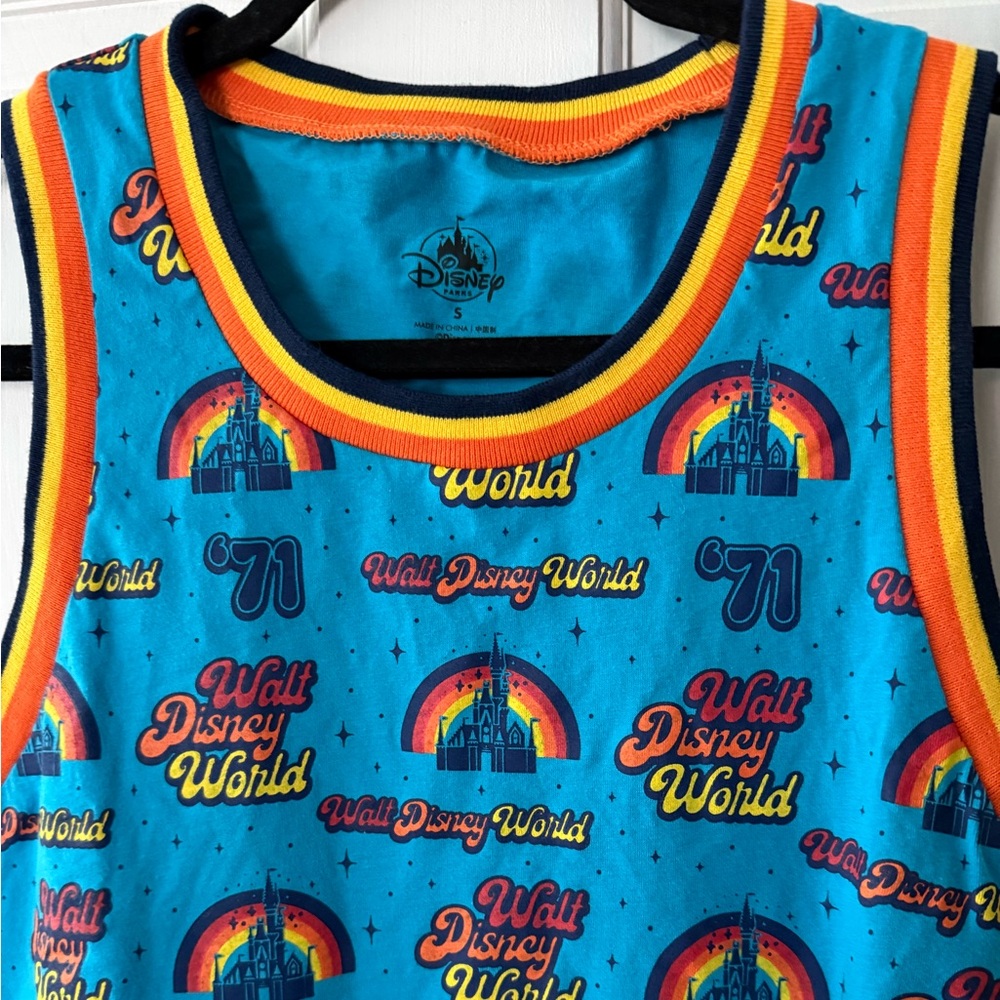 Walt Disney World Tank Top Blue w/ Rainbow Design - Men’s Small - Picture 2 of 4
